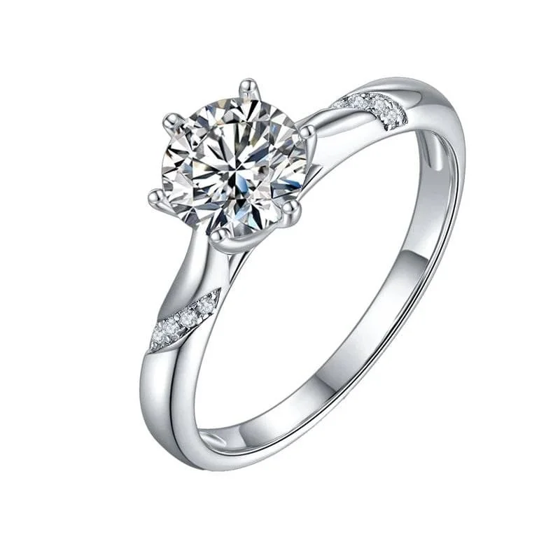 925 Sterling Silver Women's Twisted-Shoulder Solitaire Ring — product photograph