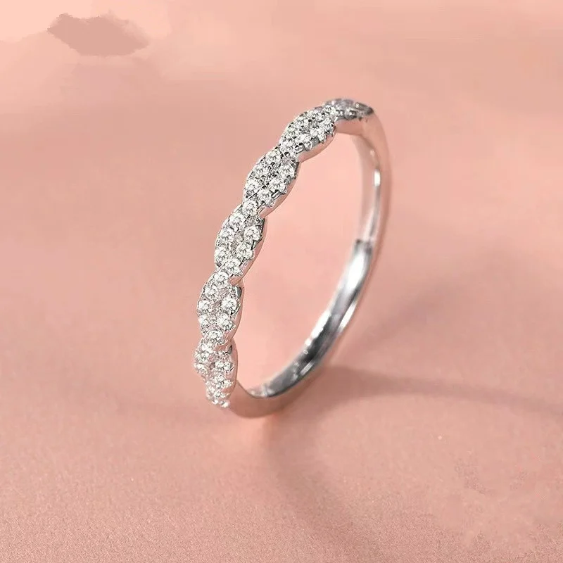 925 Sterling Silver Interlaced Oval Accent Band Ring — additional product view
