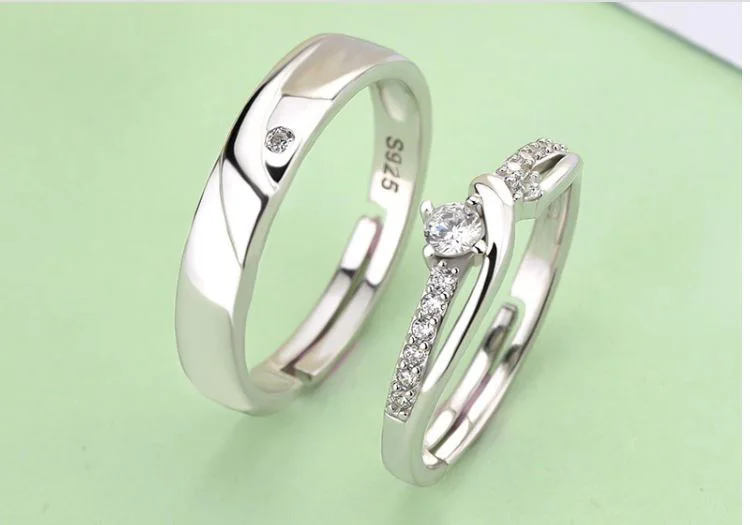 925 Silver-Filled Adjustable Couple Rings with Crossover Detail — additional product view